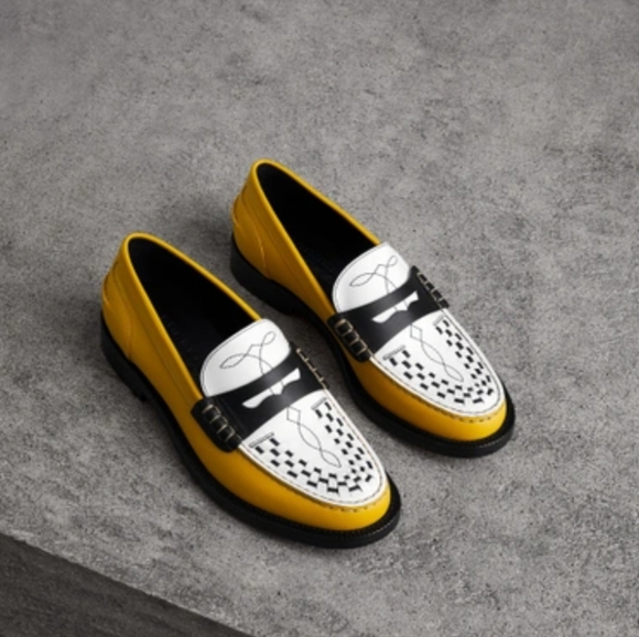 Burberry Woven-Toe Leather Loafers in Saffron Yellow Size 38 - Picture 2 of 15